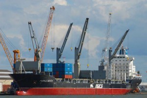 Ship MACS Purple Beach_2